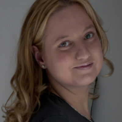 Van Eesbeek, Vanessa Vanessa Van Eesbeek